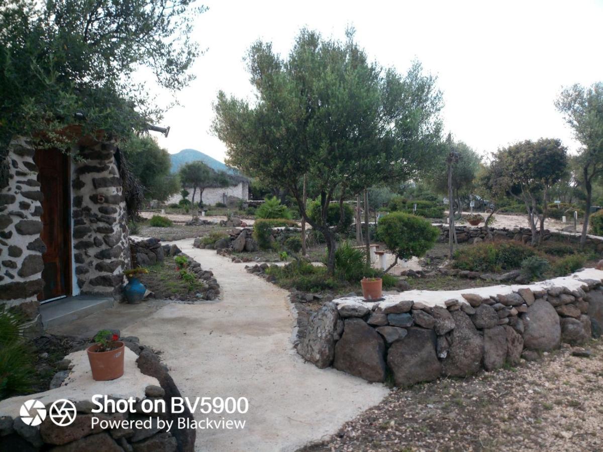 Hotel Ovile Juanne Loddo 3*